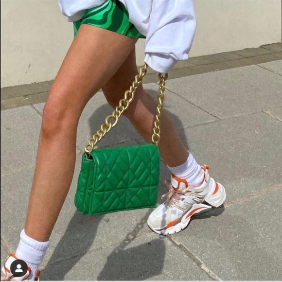 ZARA | NWT GREEN QUILTED SHOULDER BAG BLOGGERS Favorite - Picture 6 of 16